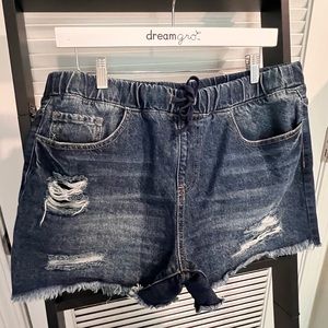 Women’s shorts